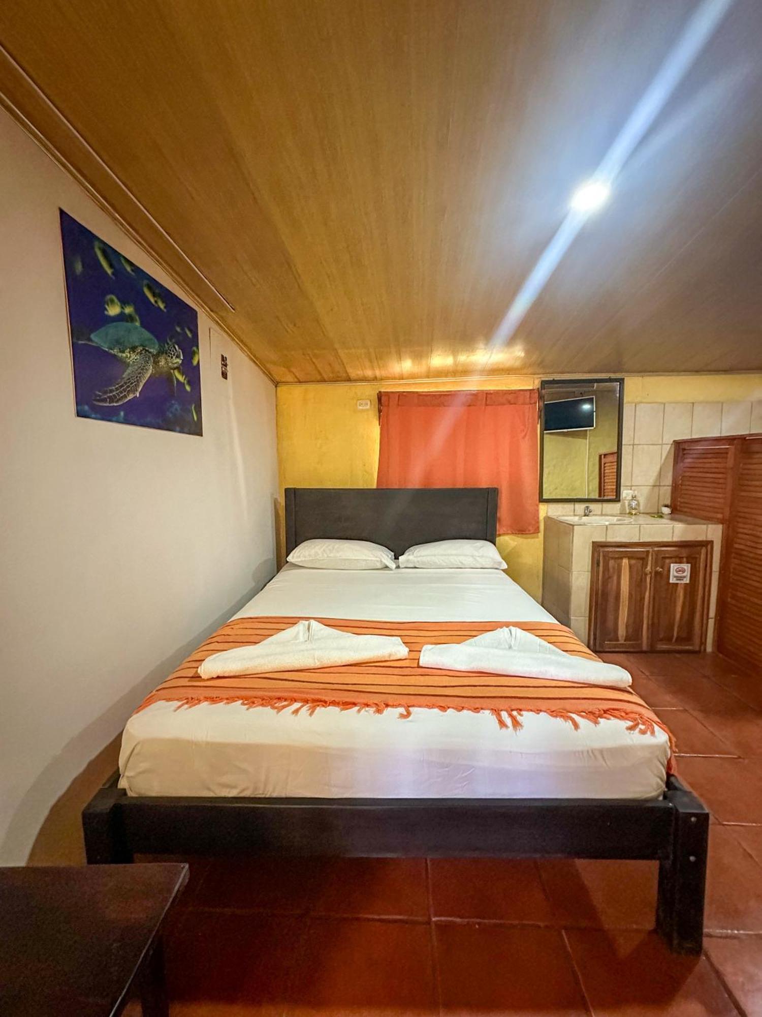 Hospedaje Colibri Manuel Antonio Zewnętrze zdjęcie